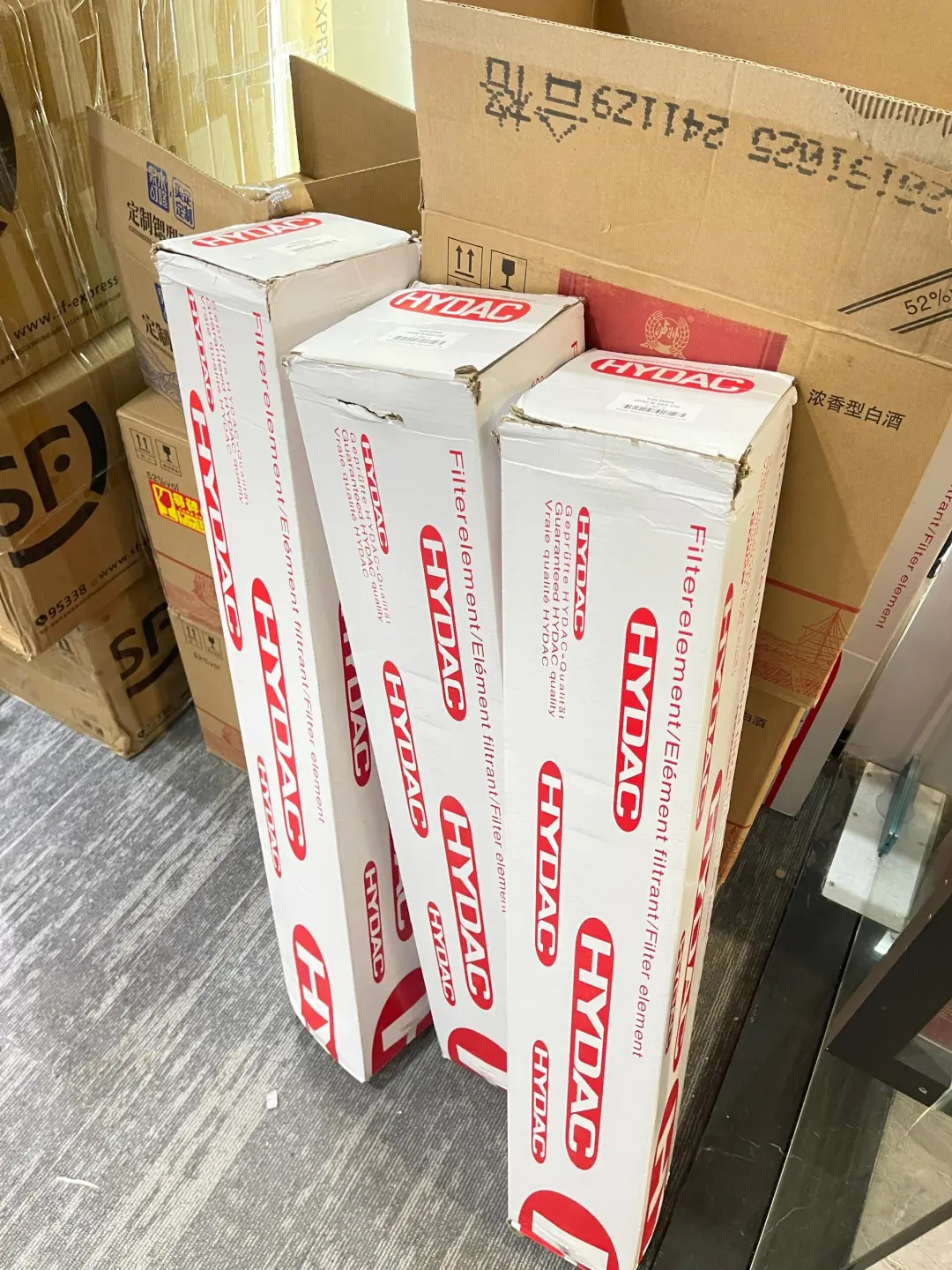 35+女性欧美自动化设备销售～