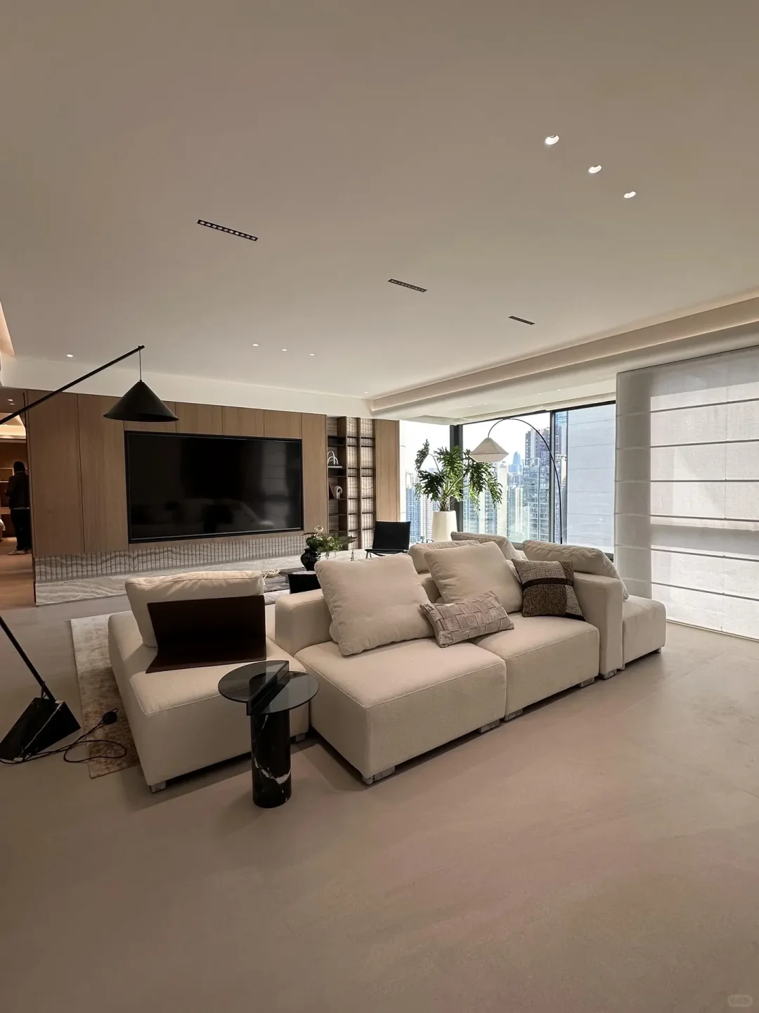 个人转租 大型落地窗 价格来谈