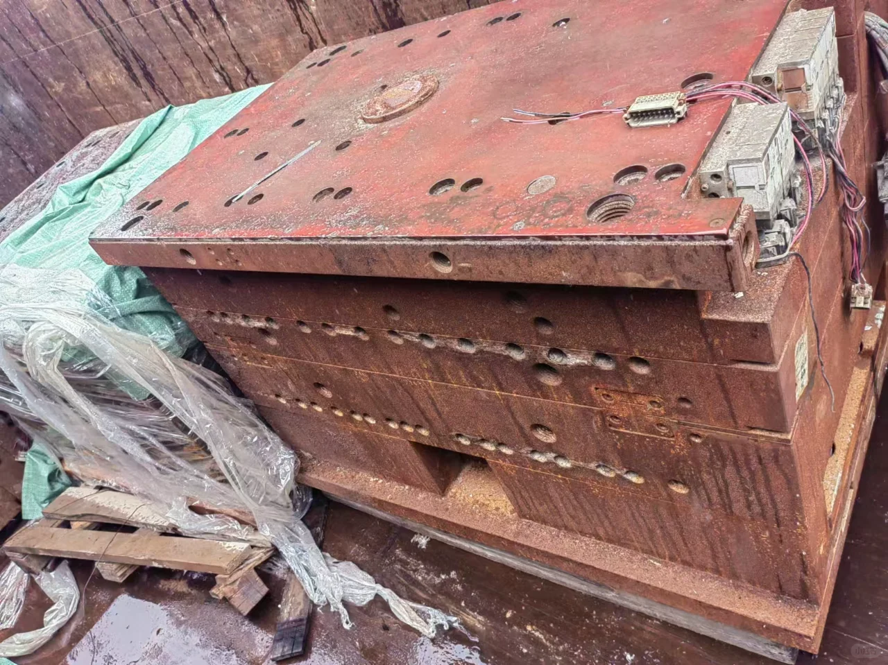 广州废模具回收模具钢回收模具钢收购