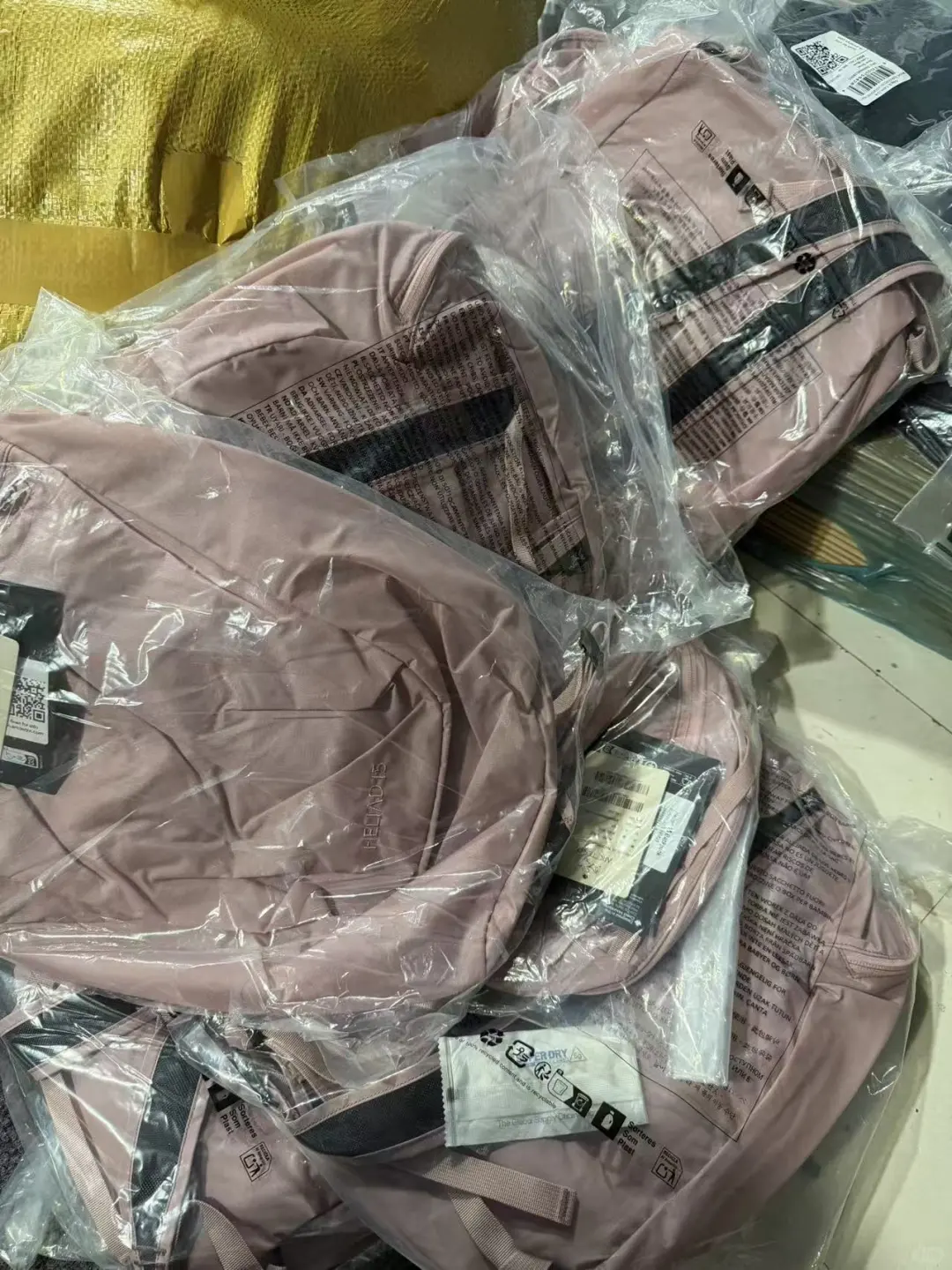 3年球鞋搬砖逆袭路｜从得物起步实现财务自由