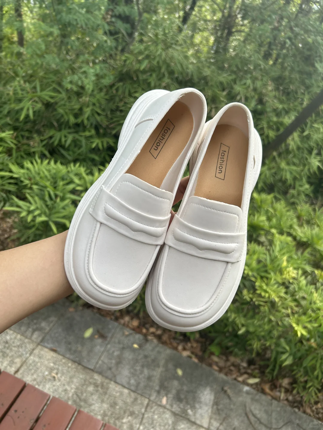 天呐?10来块的厚底单鞋质感不输一百多