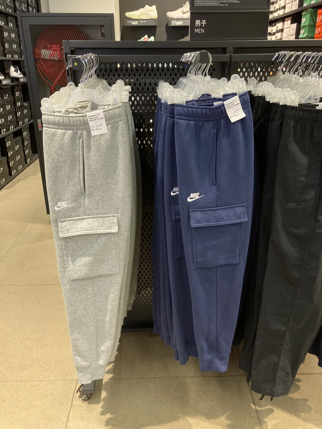 杠精真多，说了现在dunk就值300多非不相信