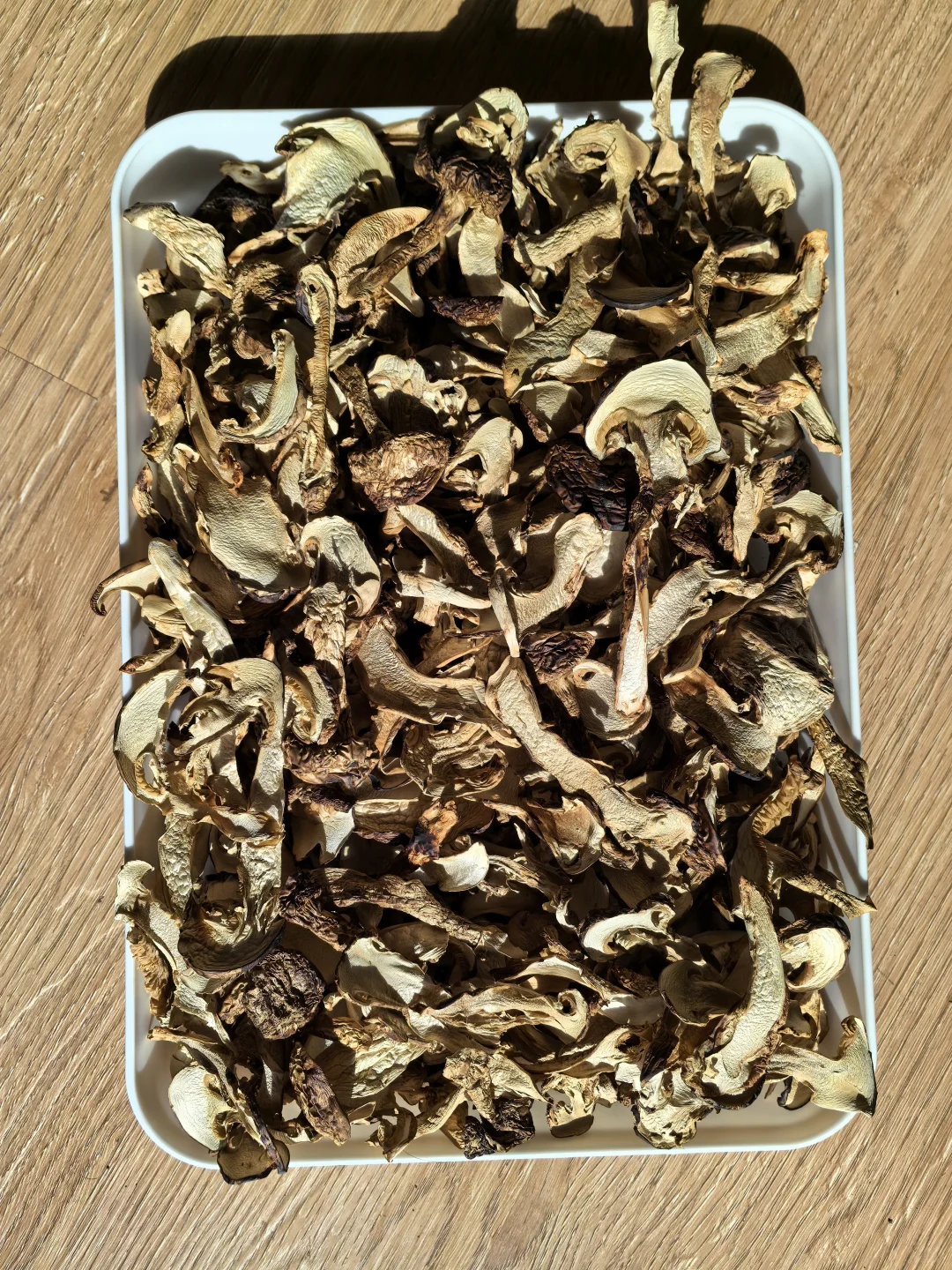 购买野生松茸干片必看!3大深坑别踩雷。