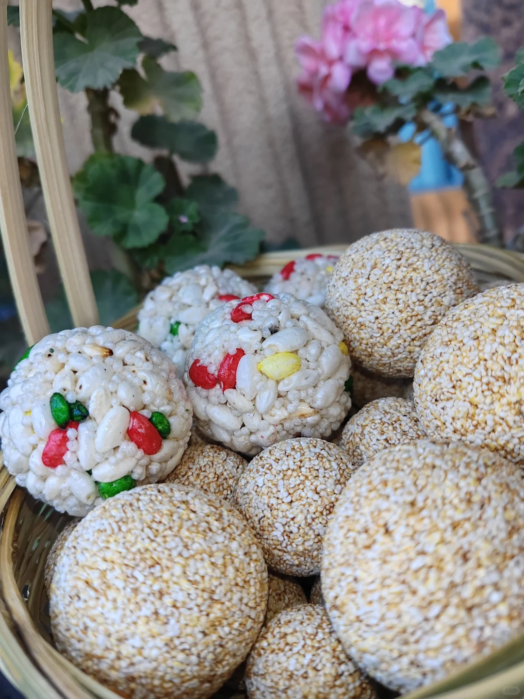 ?小时候的心心念念…小米花团和米花团。