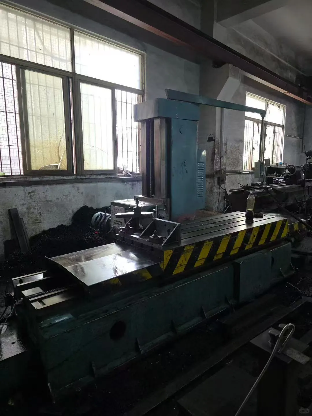 工厂倒闭了，卖完就回老家