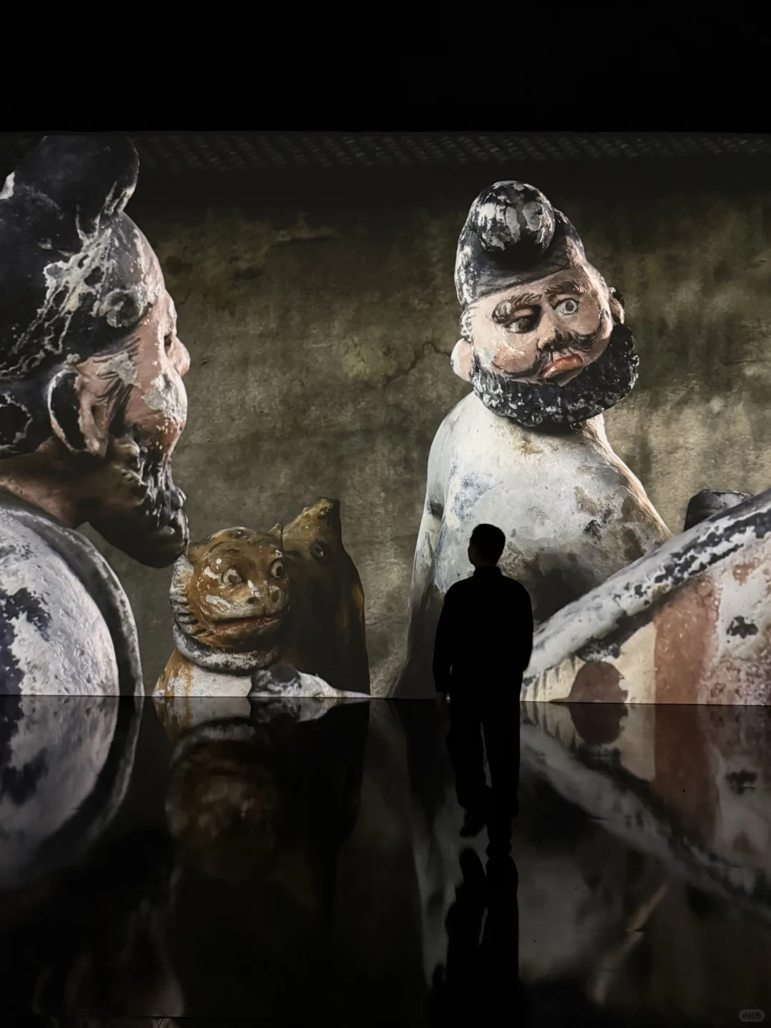 深圳新展｜与千年丝路文物群像的对望（live图