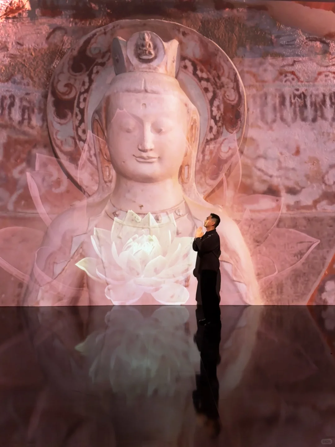 深圳新展｜与千年丝路文物群像的对望（live图