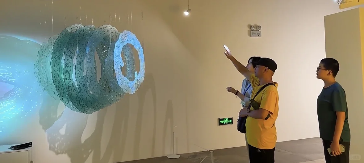 暑假遛娃?来看限时数字艺术展！