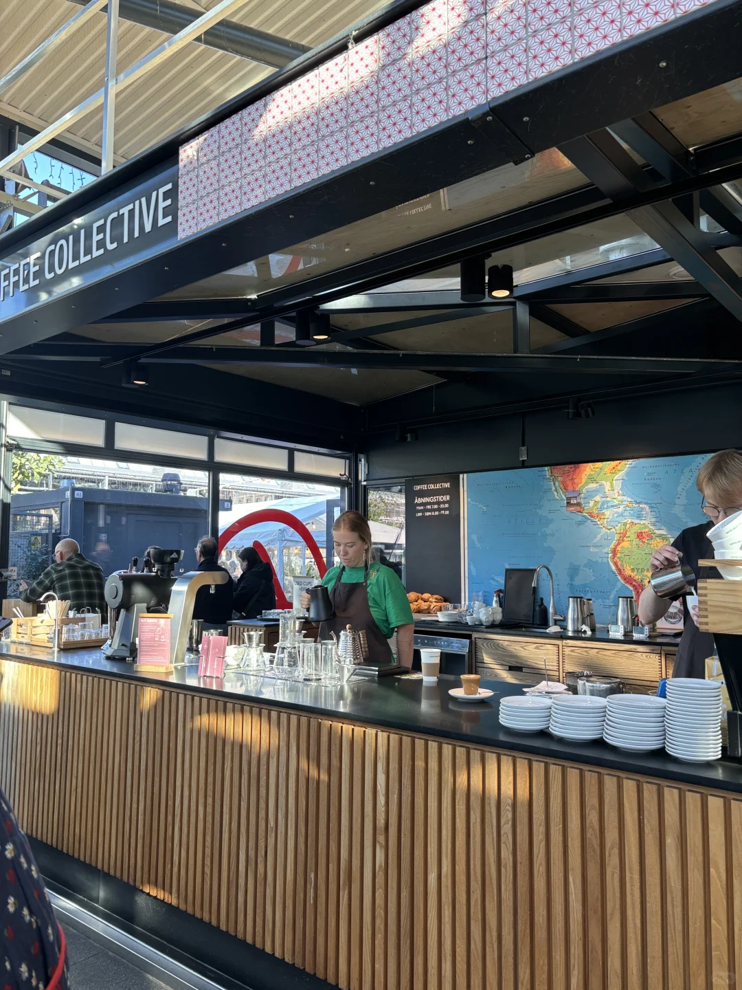 天气好，一定要来哥本的Torvehallerne市场