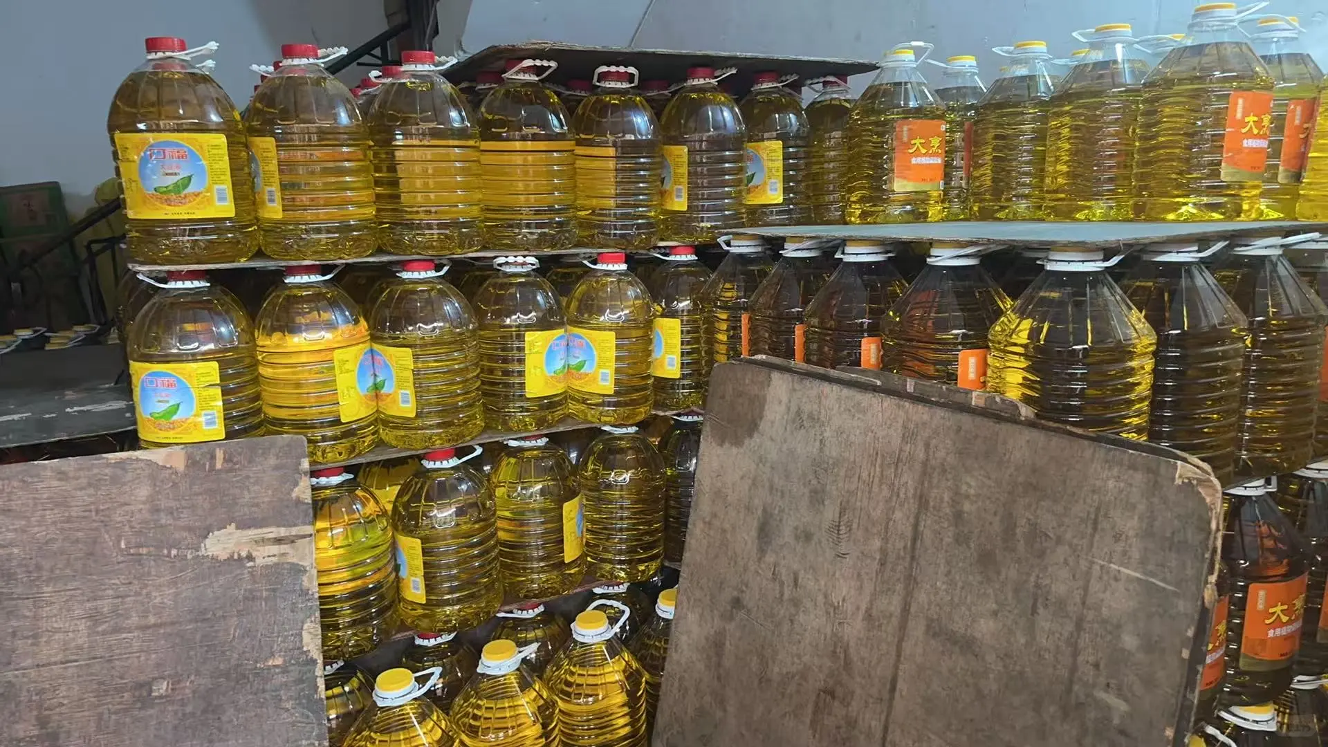 00后继承20年粮油老店