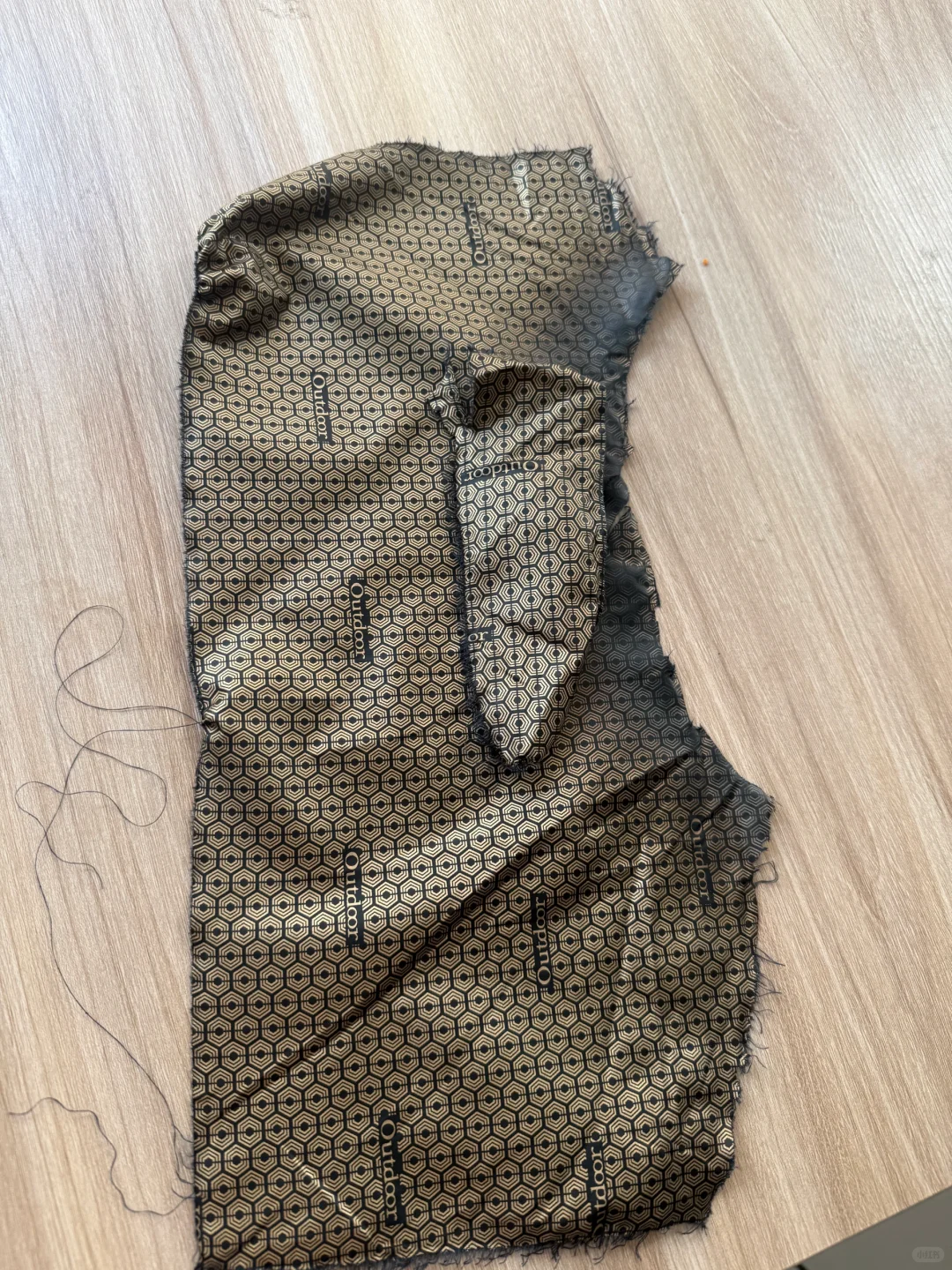 什么狗屁石墨烯锁温，根本就是捂汗神器