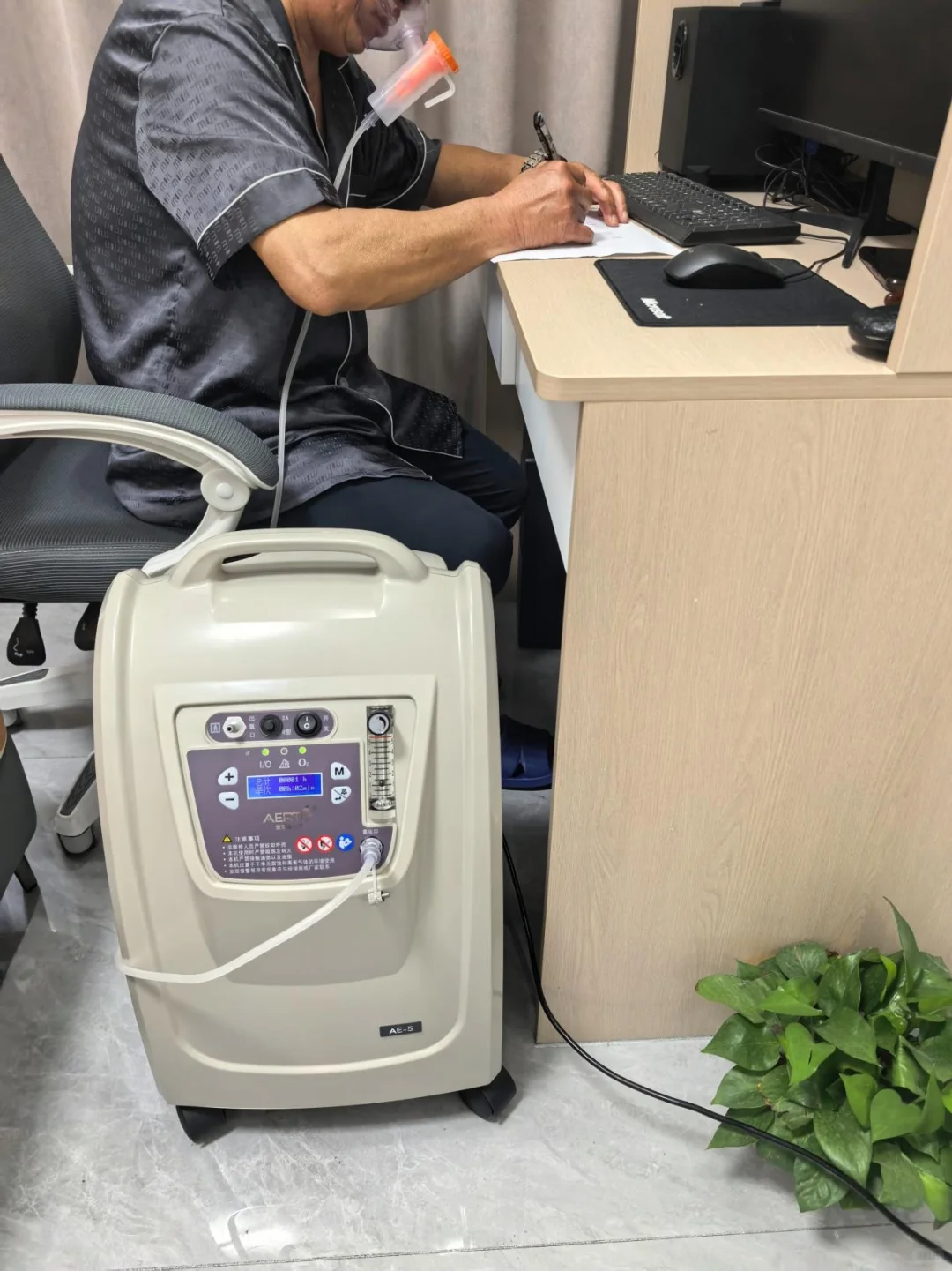 呼吸守护者！——慢阻肺/哮喘家庭的夜间“氧”护