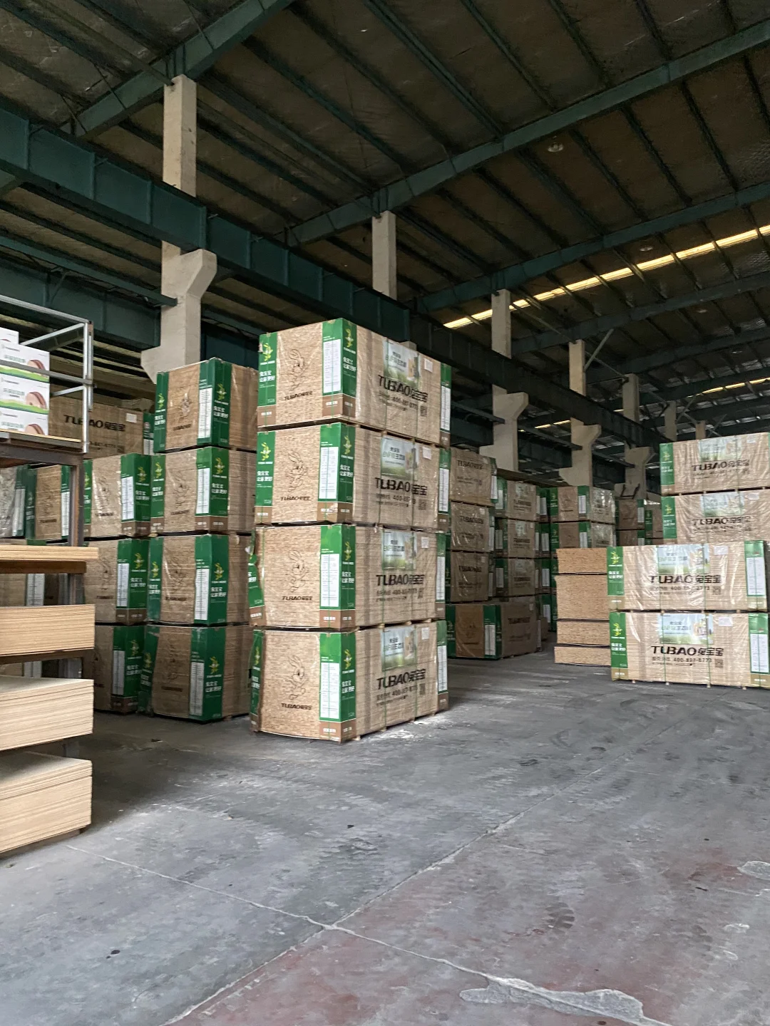 还有人不知道?直接去板材批发仓库绝不后悔