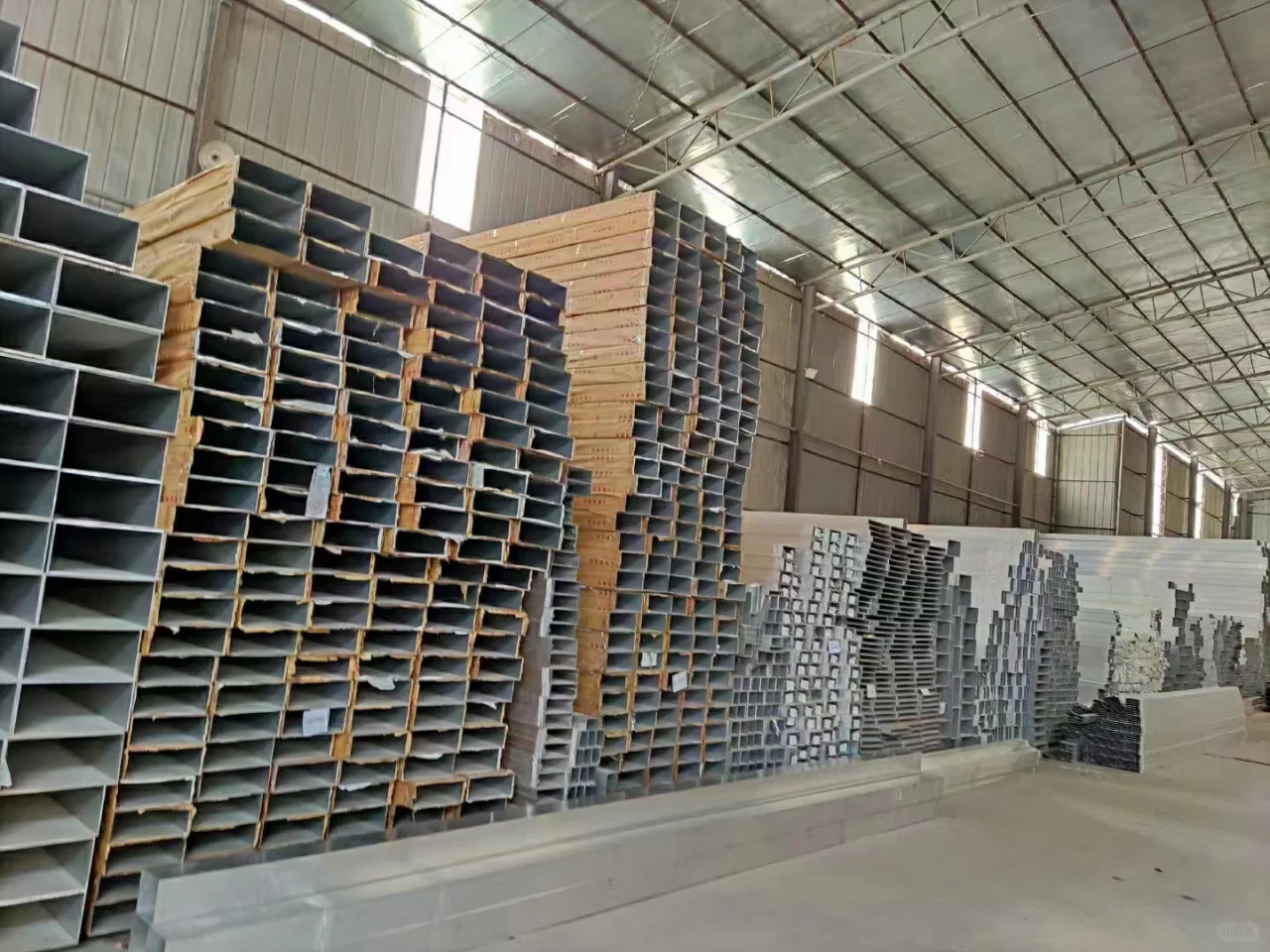 大口径方管在输送领域的应用及优势