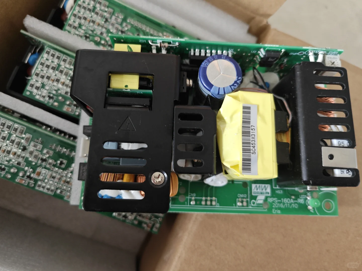 裸板医疗型电源