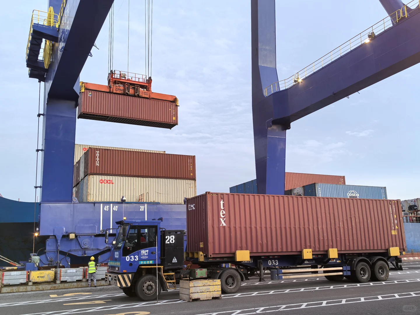 市场涨势加速，月末行情全面启动