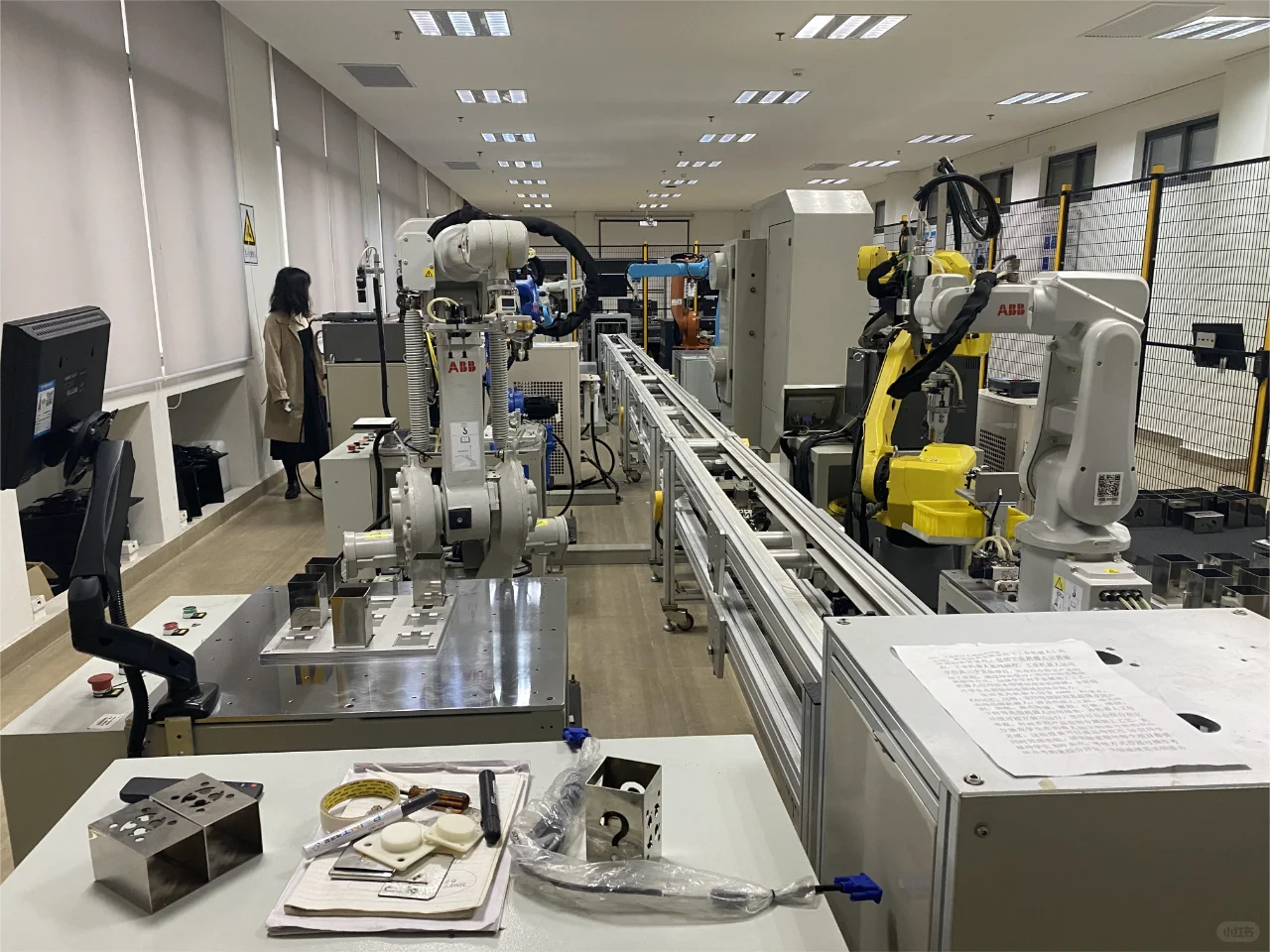 组建智能制造专业课的教学设备需要哪些？