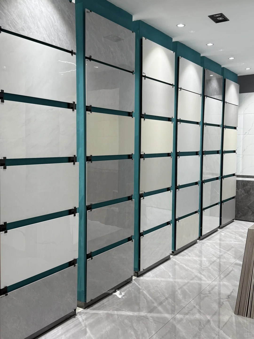 长春瓷砖源头批发基地?轻松省下不少?