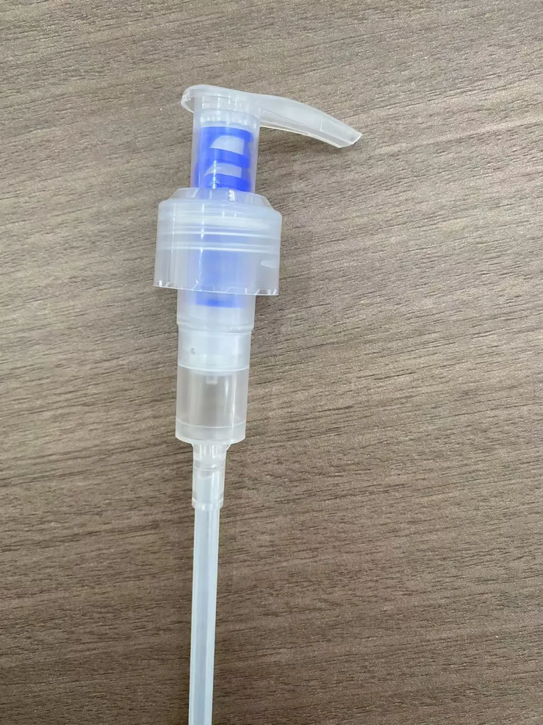 全塑开关泵来了，真空瓶来了