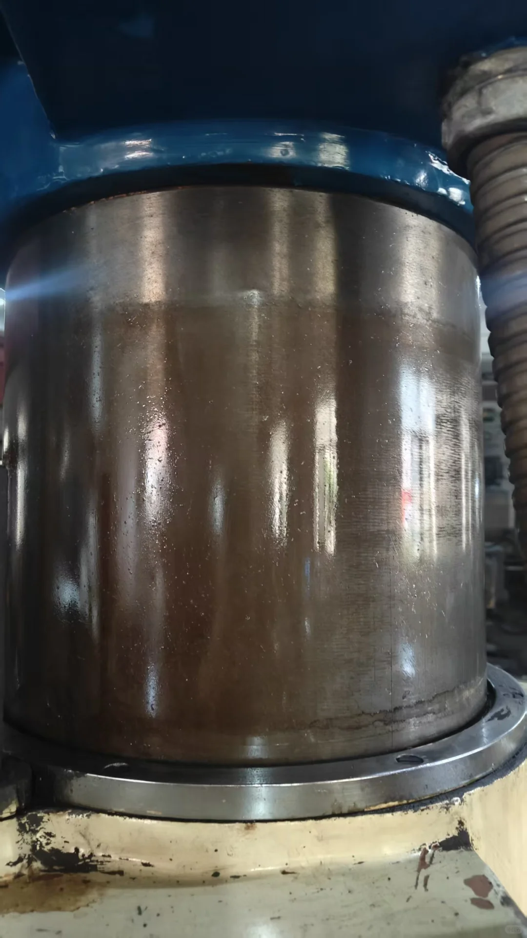 工厂倒闭了，卖完就回老家