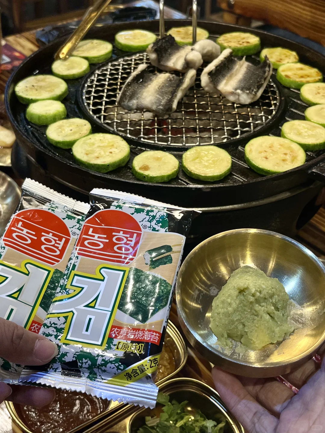 隐藏在菜肉市场里的烤肉店❗️现切牛肉香晕?