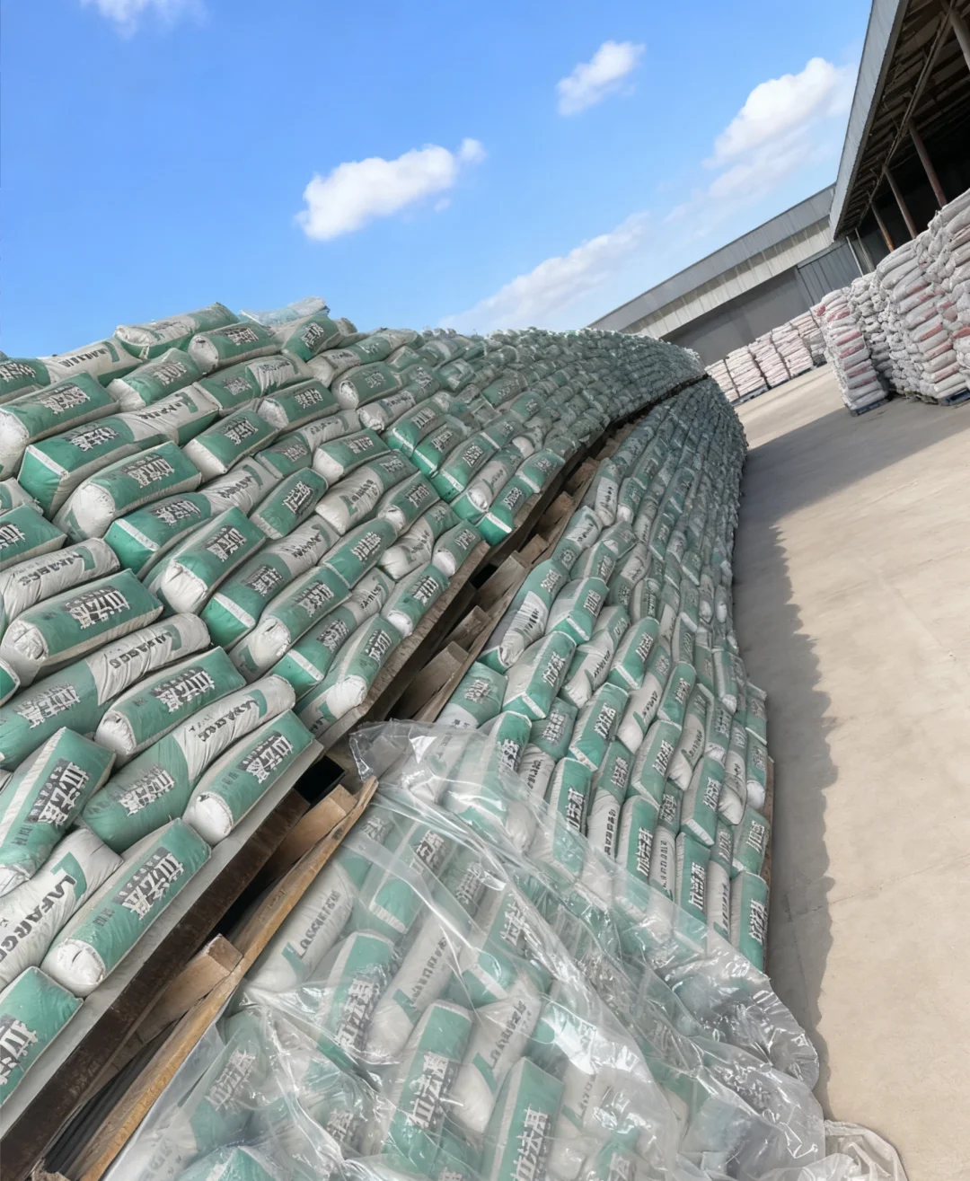 成都自装党狂喜！这家水泥河沙批发店直接省