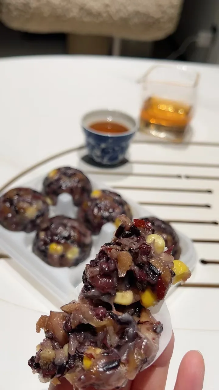 ?? 五谷杂粮养生豆包糯米团