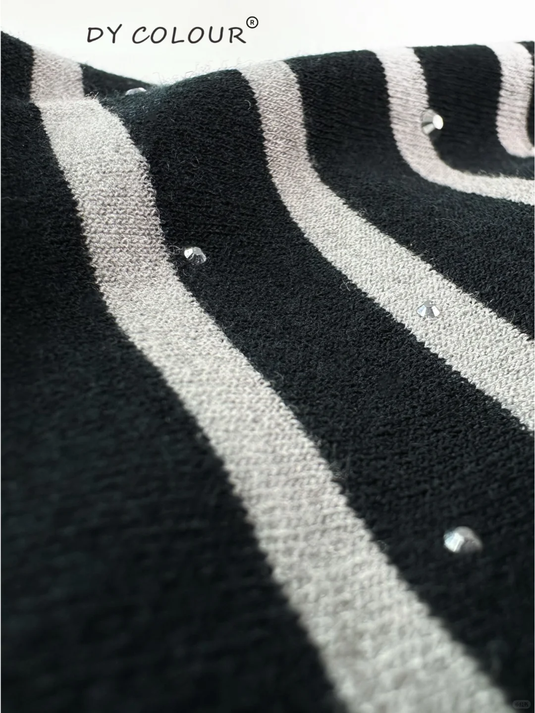 时尚内搭之选，打底石墨烯面料