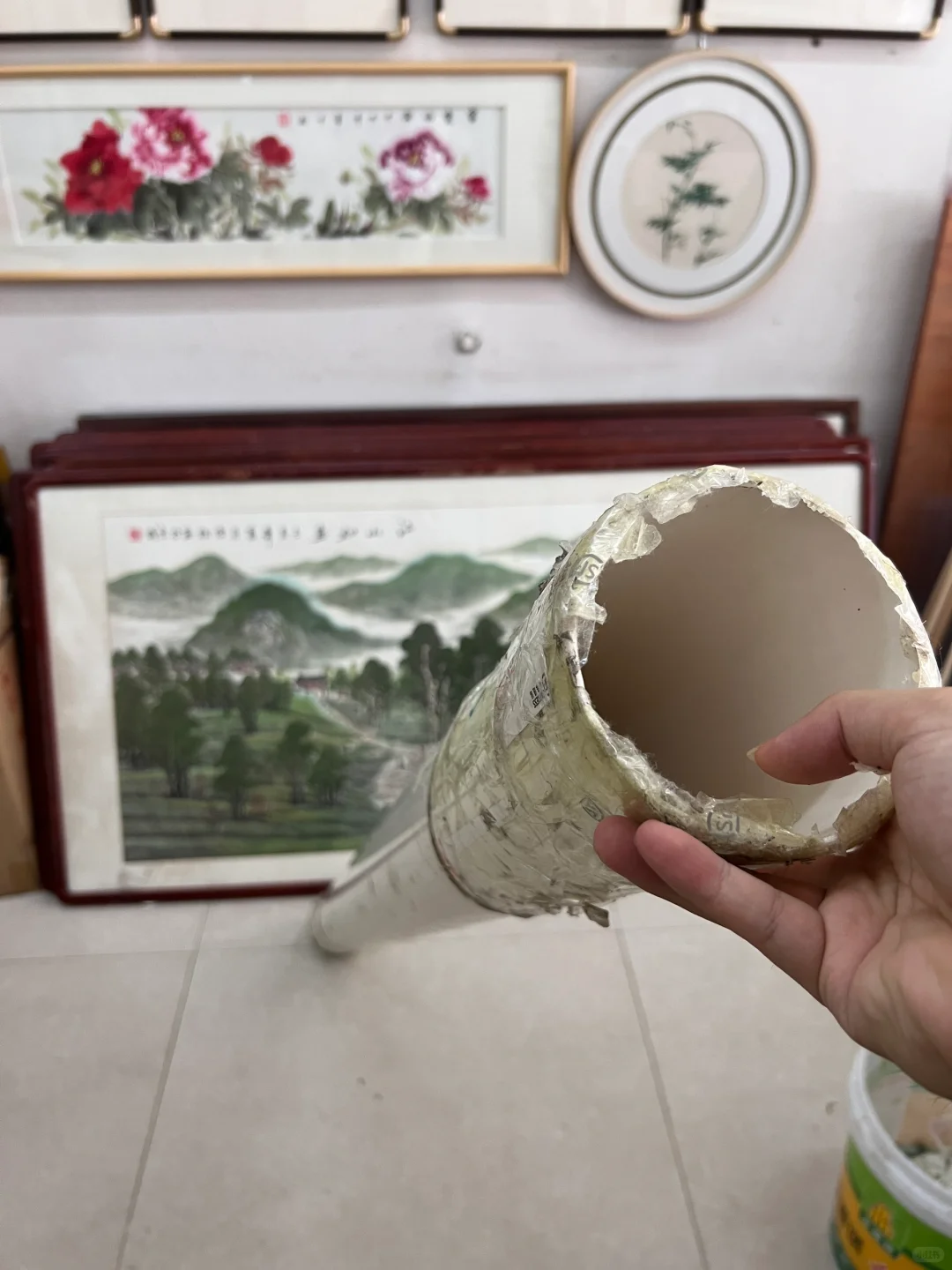 PVC水管装字画，谁用谁迷糊