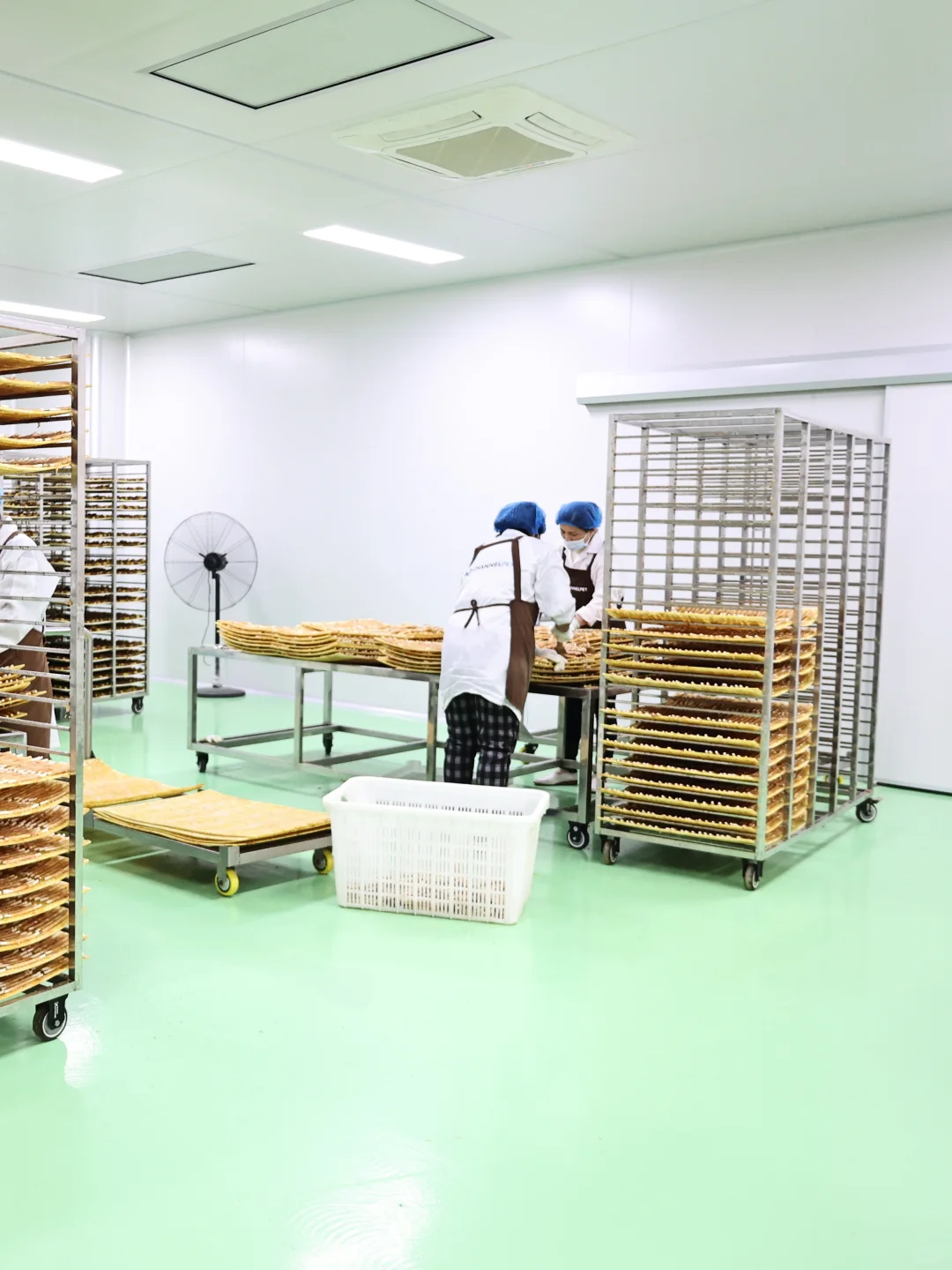 谁懂？！不是所有宠物零食都自有工厂！