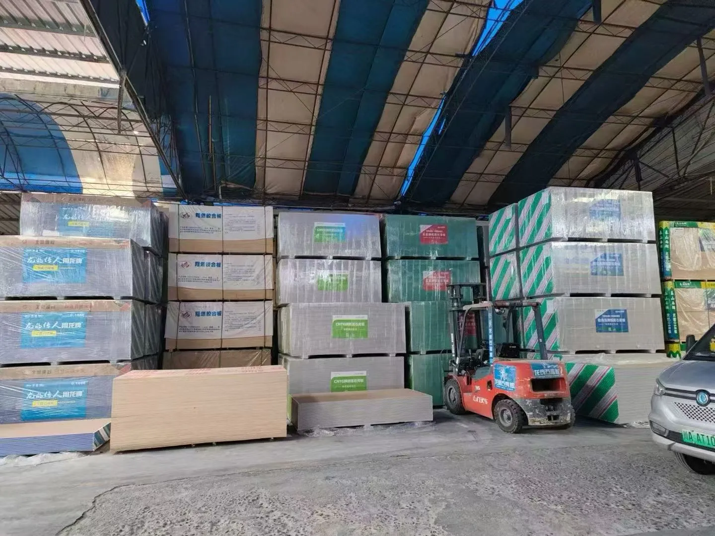 成都最大的建材批发市场