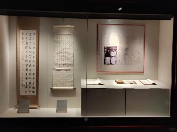 博物馆展柜厂家，专业守护超值文物