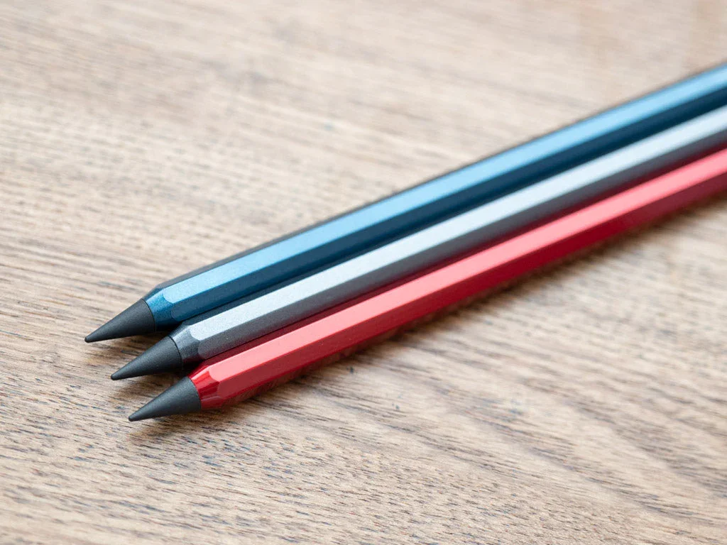 设计标本库｜用这支金属铅笔，塑造无削时代