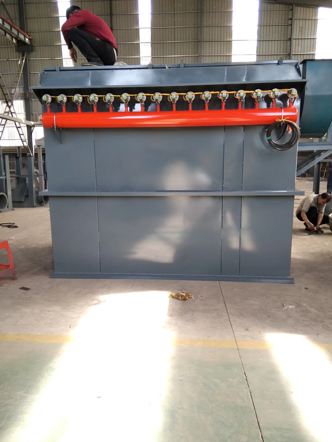 化工厂布袋除尘器：高效净化技术保障生产