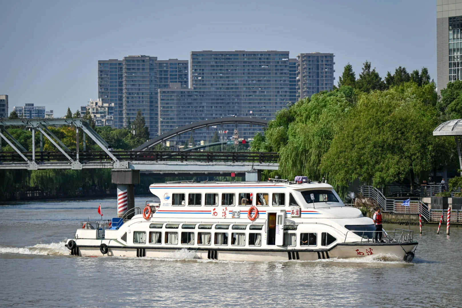 杭州｜坐上“公交船”，泛舟大运河