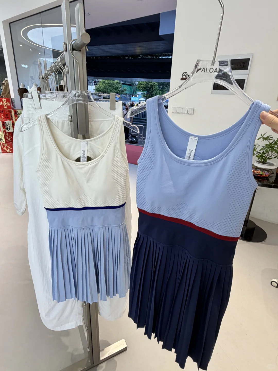 广州新的！！瑜伽运动服批发市场！尊嘟好香?