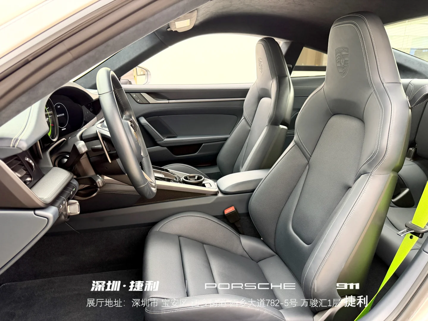 GT银 石墨蓝内 992