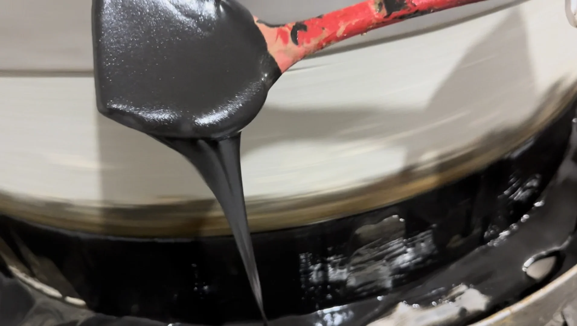 广饶人自己做的石墨黑芝麻酱