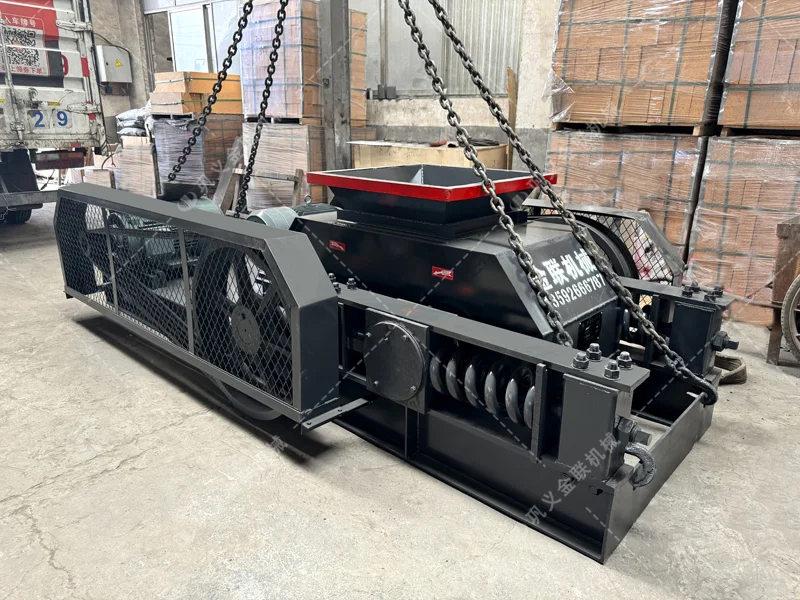 双齿辊破碎机处理石墨是否会产生过多粉尘？