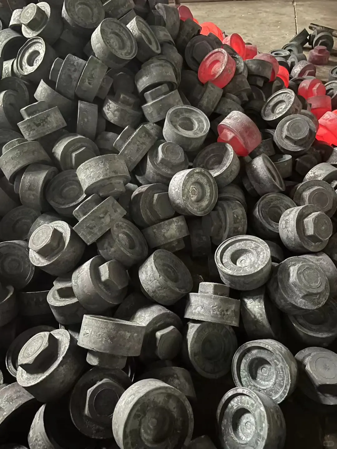 00后做锻件加工