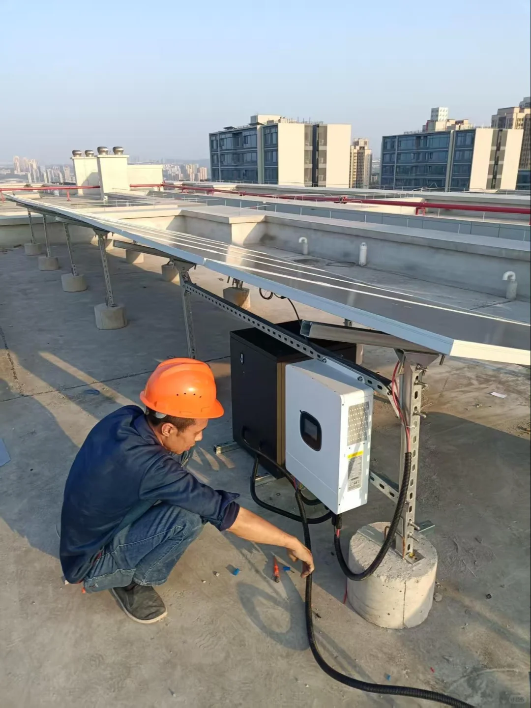 重庆光伏安装|装了光伏板，建了一座发电站