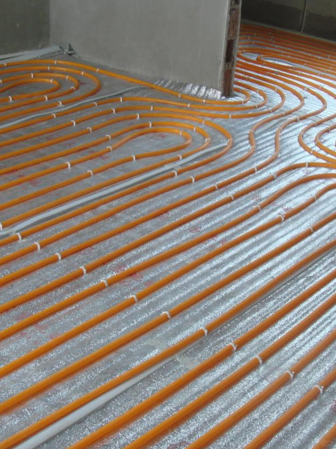 省电75%！别墅地暖节能神器揭秘