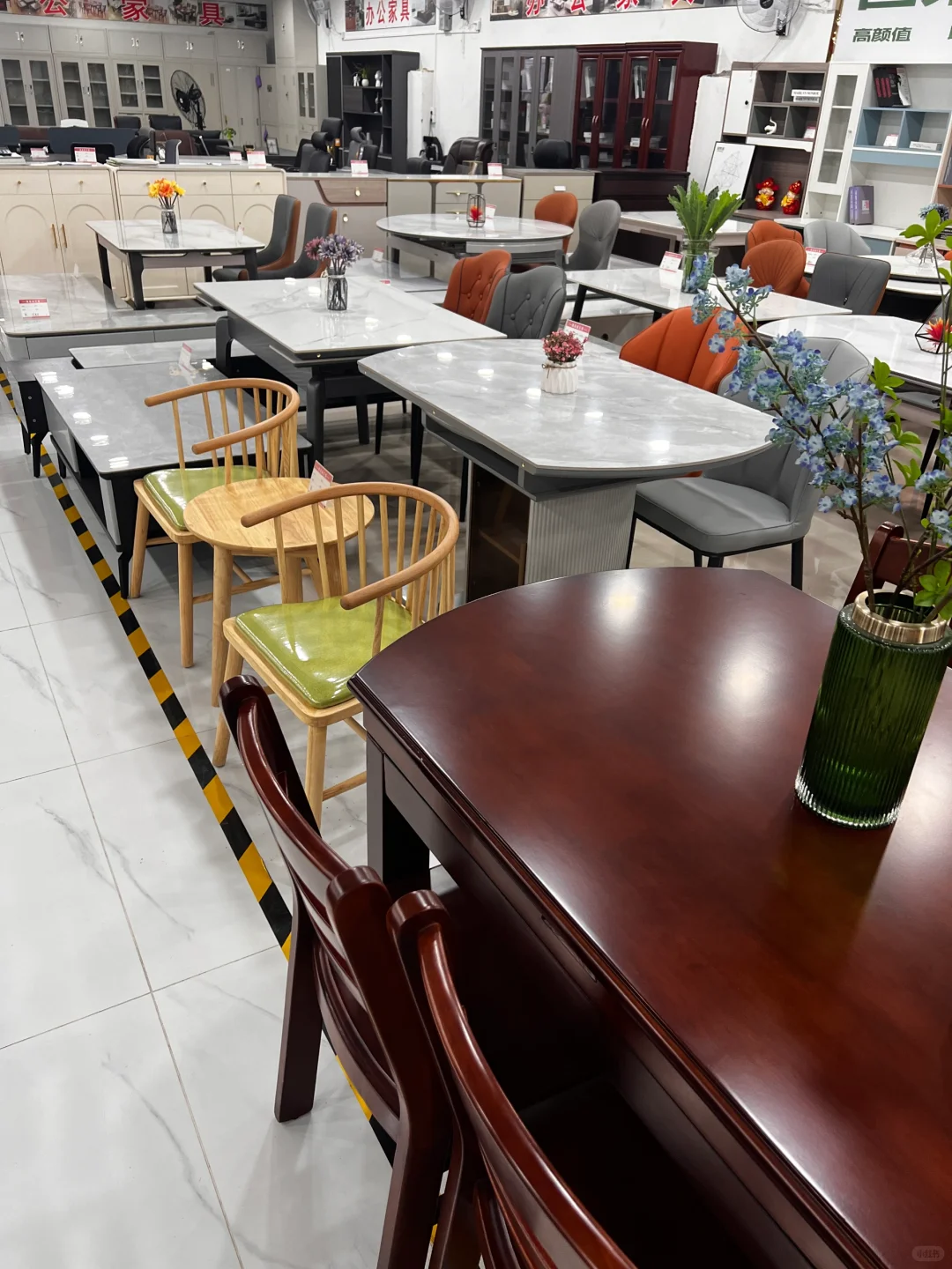 北京昌平也有家具批发了