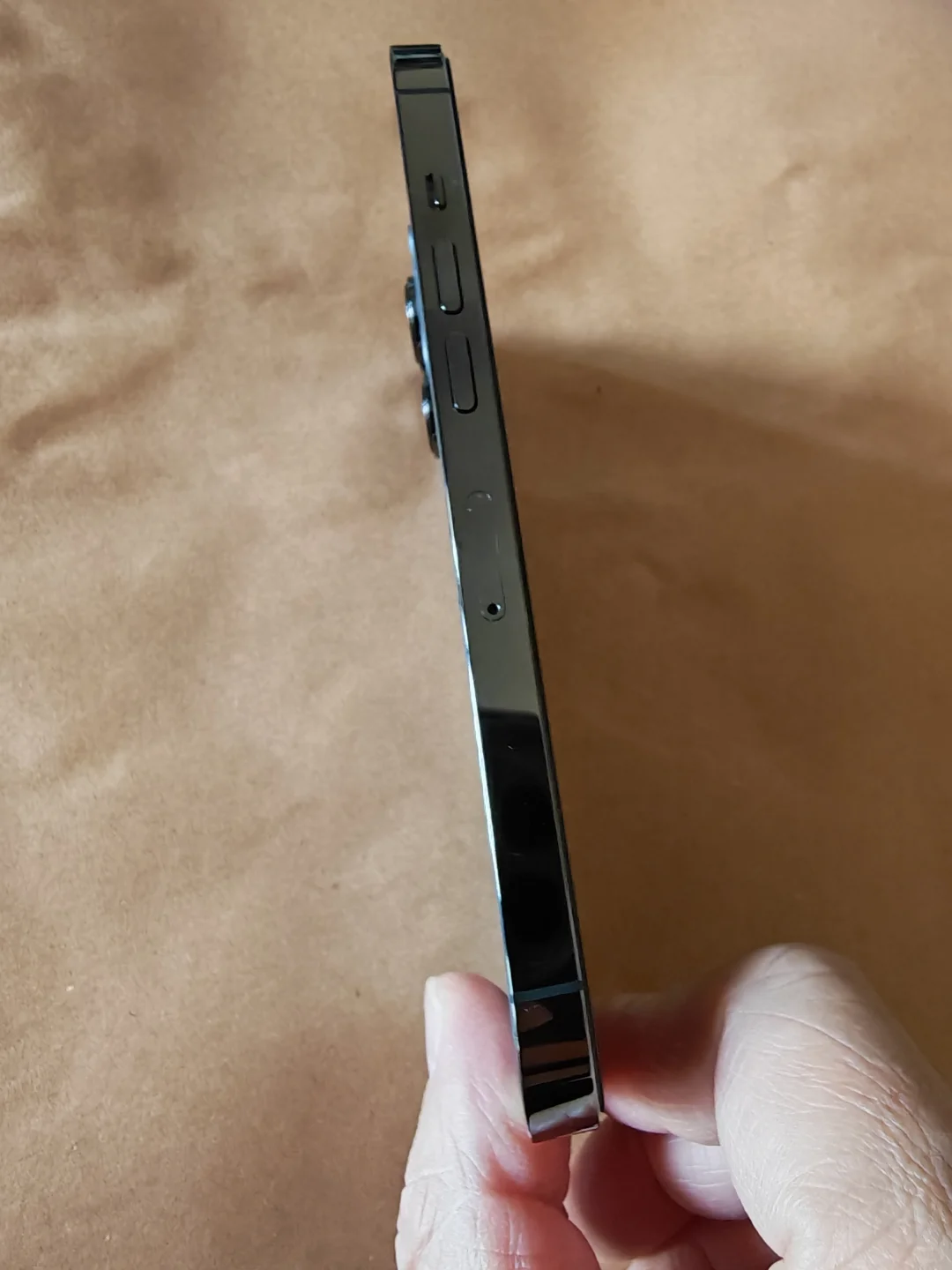 出苹果iPhone 13pro