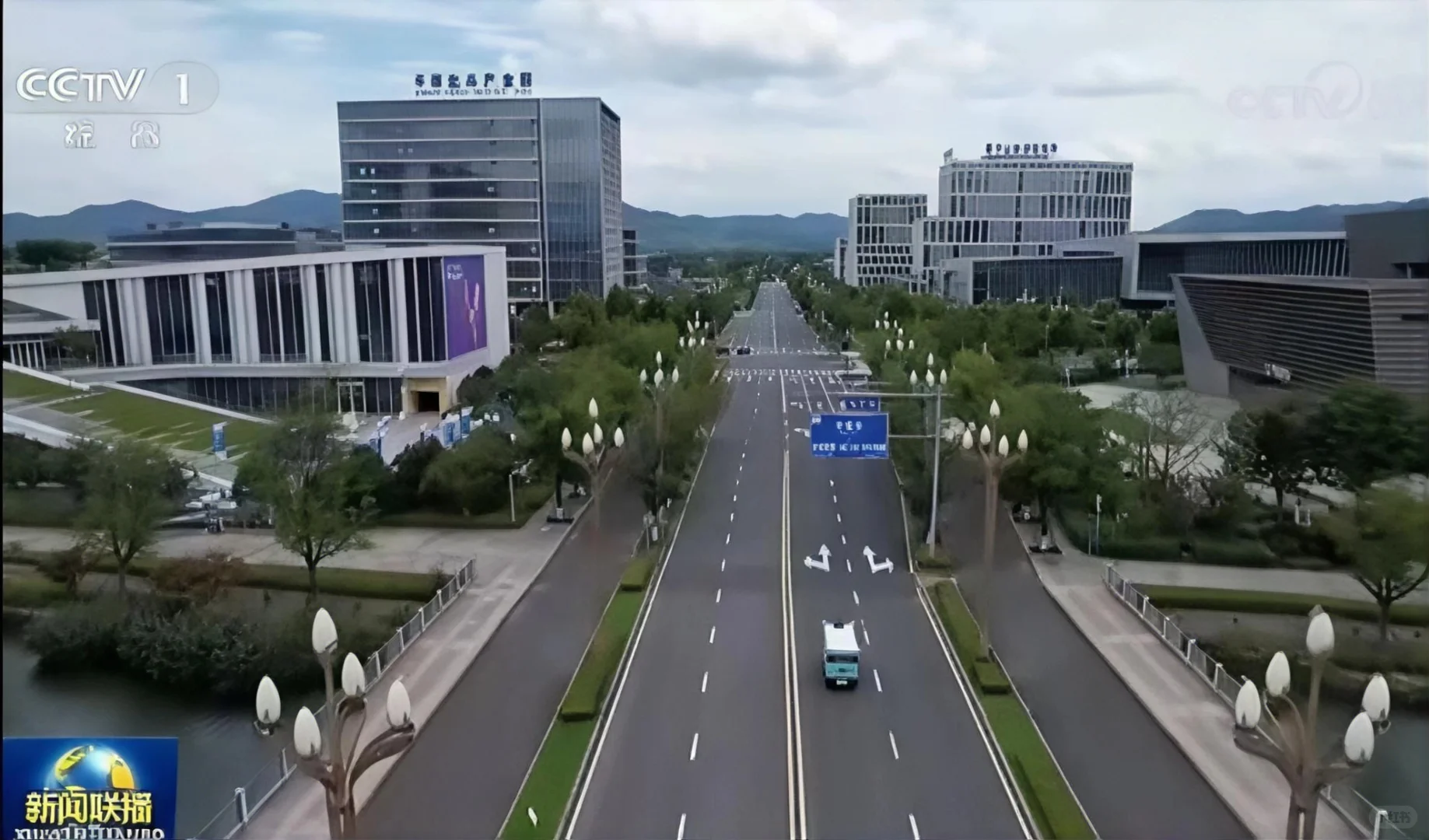 央视新闻联播点赞九识智能无人驾驶汽车！