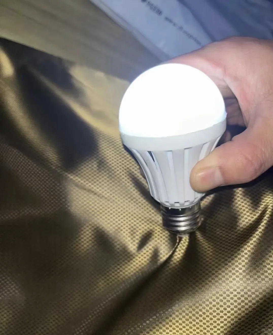 石墨烯提花里布