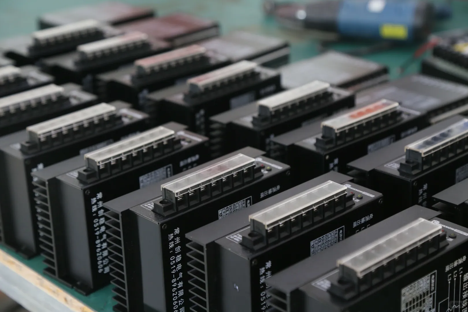 三相智能伺服变压器好用吗?