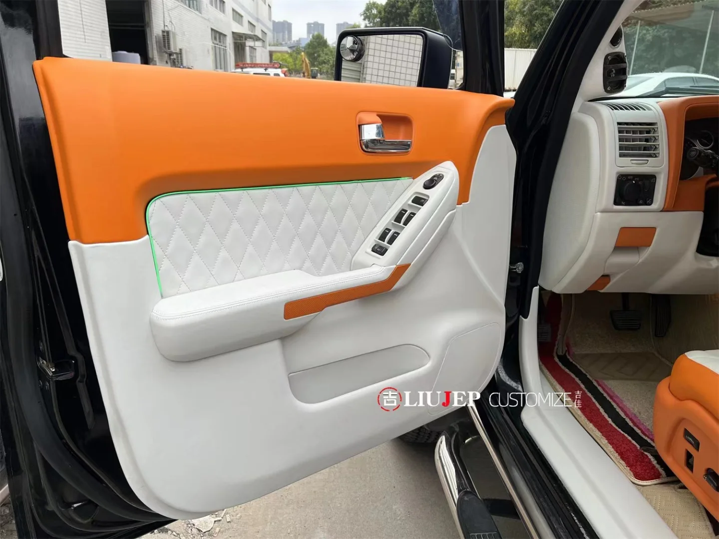 悍马H3内饰座椅顶棚仪表盘翻新包覆