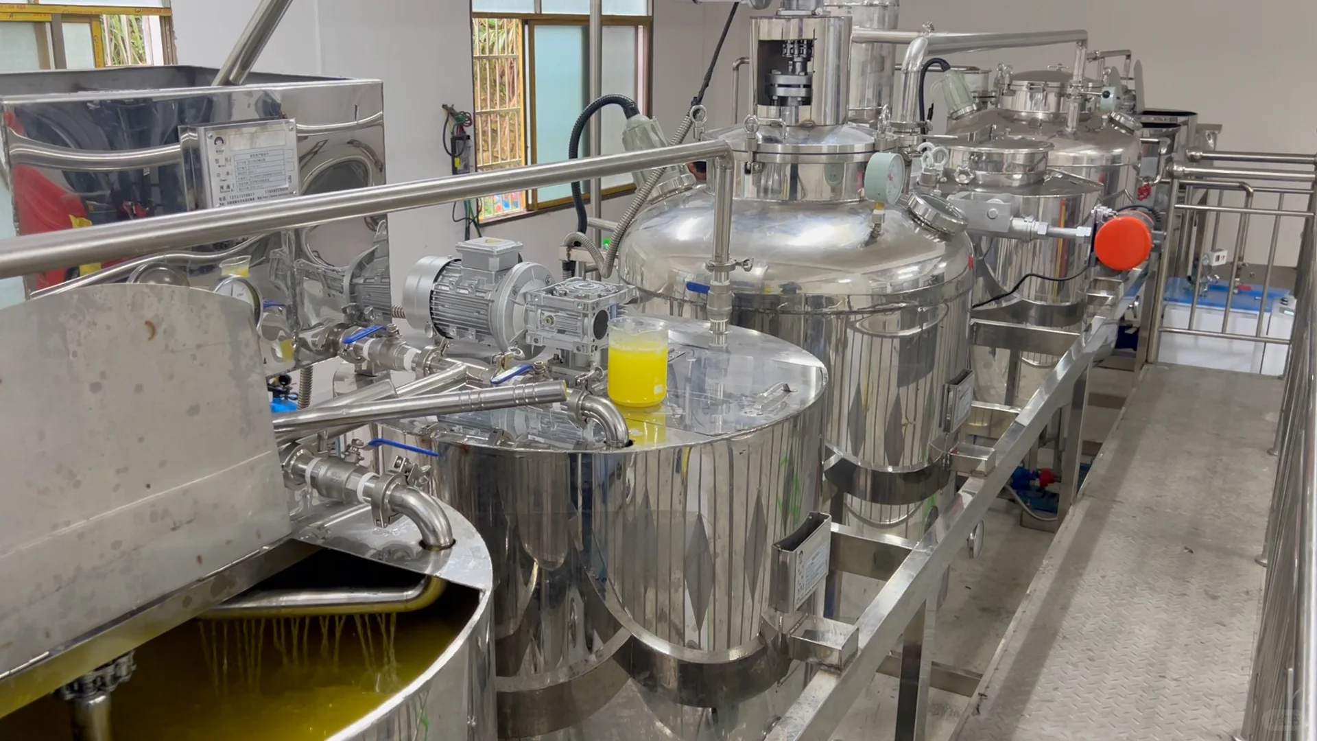 菜籽油成套设备菜籽油生产线需要哪些设备？