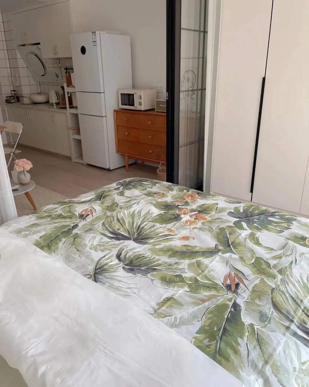 浦东2/13号线张江，玉兰香苑一室户1980